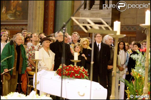 Sylivie Vartan un dernier adieu à son grand ami Carlos
