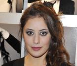 Fanny Valette joue avec Omar Sy et Fred Testot dans La Loi de Murphy 