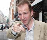 Ralph Fiennes à londres, le 13 mai 2009