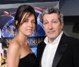 Alain Chabat et sa compagne pour la première de La Nuit au Musée 2 à Washington le 14 mai 2009