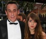 Thierry Ardisson n'était pas seul pour la montée des marches pour le film Bright Star... Il était venu accompagné de sa fille Ninon ! 