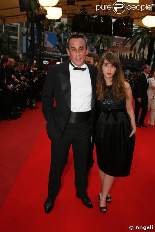 Thierry Ardisson n'était pas seul pour la montée des marches pour le film Bright Star... Il était venu accompagné de sa fille Ninon ! 