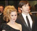 Dileep Rao, le réalisateur Sam Raimi, Alison Lohman et Justin Long pour la présentation du film Jusqu'en Enfer le 20 mai 2009 durant le 62e Festival de Cannes