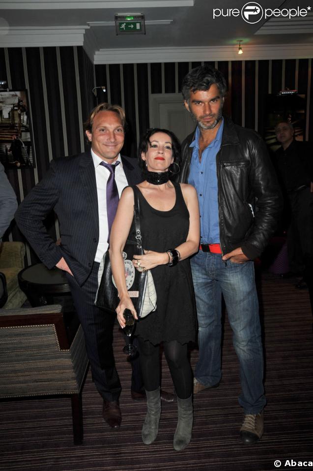 Didier Moinel Delalande, Béatrice Ardisson et François Vincentelli lors de la soirée de réouverture de l'Hôtel Mathurin à Paris le 26 mai 2009