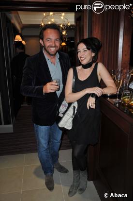 Alexis Trégarot et Béatrice Ardisson lors de la soirée de réouverture de l'Hôtel Mathurin à Paris le 26 mai 2009