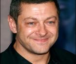 Andy Serkis qui participe à l'adaptation des aventures de Tintin et le Secret de la Licorne