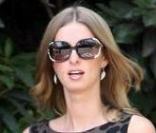 Nicky Hilton, très classe à la sortie d'une vente aux enchères de sacs à Beverly Hills !