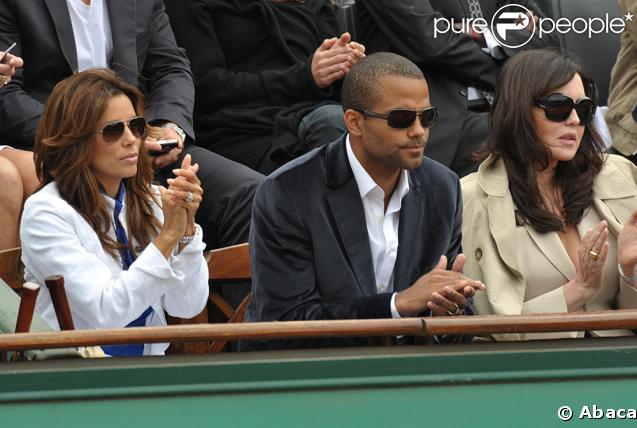 Parker/Longoria/Adjani : Lunettes noires et applaudissements sur terre battue...  