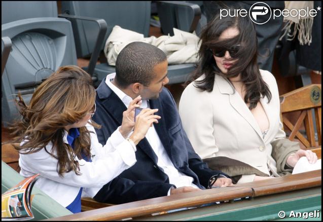 Eva Longoria tient à prendre une photo d'Isabelle Adjani, une actrice dans le vent !  
