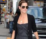 Sandra Bullock devant le Ed Sullivan Theater le 8 juin 2009. Elle est l'invitée du David Letterman's Show