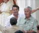 Johnny Depp mort de rire sur le tournage de The Rum Diary, à Porto Rico