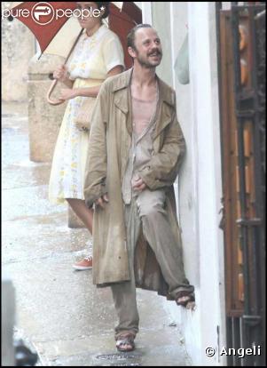 Giovanni Ribisi négligé au possible sur le tournage de The Rum Diary, à Porto Rico
