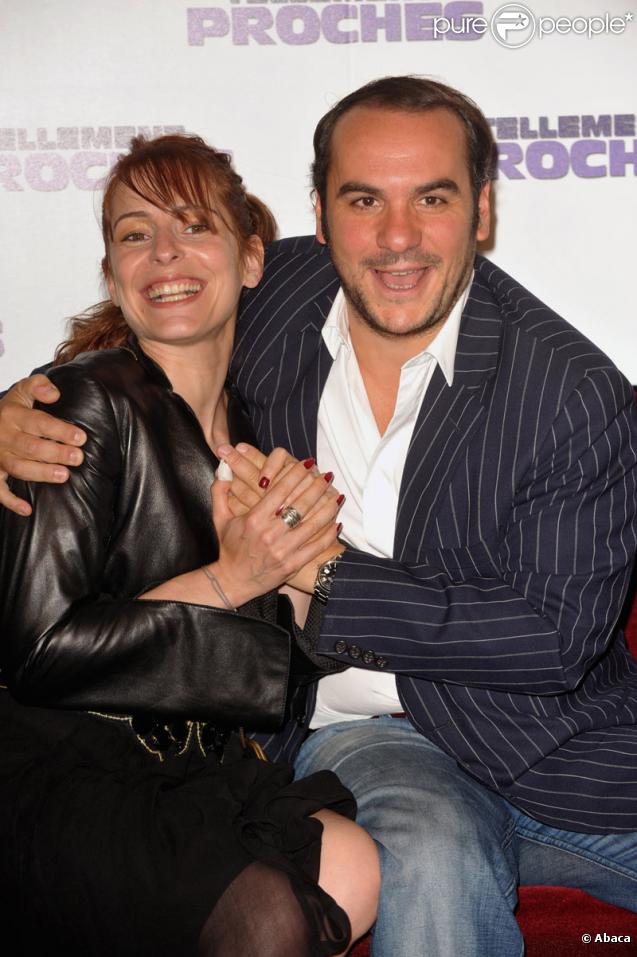 Audrey Dana et François-Xavier Demaison pour la promotion au Grand Rex à Paris du film Tellement Proches le 14 juin 2009