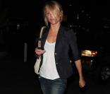 Cameron Diaz au top et toute simple, à la sortie du Johnnie Rocket du Farmer's Market de Los Angeles, le 20 juin 2009 !