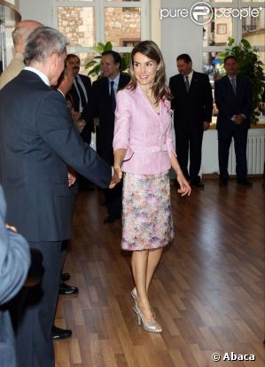 Letizia d'Espagne à Teruel le 23 juin 2009 pour une remise de prix culturels