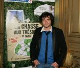 Matthieu Chedid à la conférence de presse de la 4e Chasse aux Trésors de Paris dont il est le parrain cette année. Le 26 juin 2009