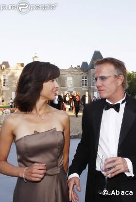 Tenue Correcte Exigée : le couple a tout respecté... Ils sont rayonnants !