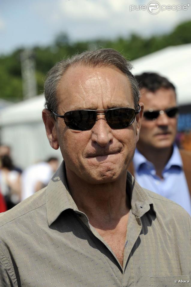 Bertrand Delanoë presque incognito aux Solidays 