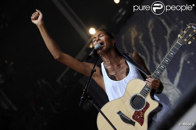 Ayo aux Solidays a tout donné sur scène ! 