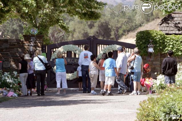 Le ranch de Neverland couvert de fleurs 