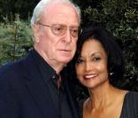 Michael Caine et sa femme Shakira à la soirée organisée par David Frost, hier à Londres