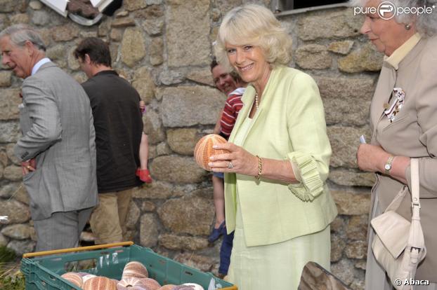  Le prince Charles et Camilla visitent les îles de Scilly  