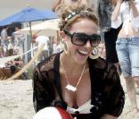 Haylie Duff (la soeur d'Hilary) choisit d'être branchée de la tête aux pieds... Passage obligé par la tunique !  