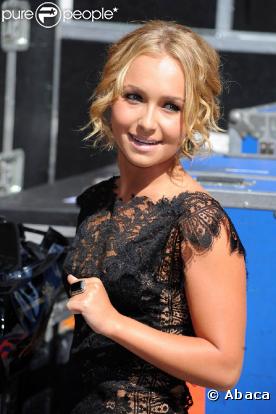 Hayden Panettiere, lors du "Late Show with David Letterman", au Ed Sullivan Theatre de New York, le 6 juillet 2009 !