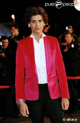 Mika banni de la scène des Brit Awards ?