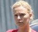 Charlize Theron : elle aussi entretient... sa forme !