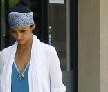 Camila Alves dans les rues de Los Angeles le 18 juillet 2009