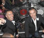 Dean et Dan Caten, à l'occasion de la soirée de leur marque DSquared, qui s'est tenue au VIP Room de Saint-Tropez, le 25 juillet 2009 !
