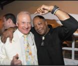 Quincy Jones et Buzz Aldrin à l'Hôtel Byblos de Saint-Tropez. 28/07/09