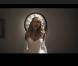 Aurore Delplace dans le clip de  Cendrillon , comédie musicale dont elle interprète le rôle-titre