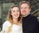 Pour son premier mariage avec Jim Threapleton, Kate Winslet nous rejoue Titanic dans cette création Alexander McQueen. Manches longues et décolleté pigeonnant, l'actrice nous prouve qu'on peut être classique... mais sexy ! 