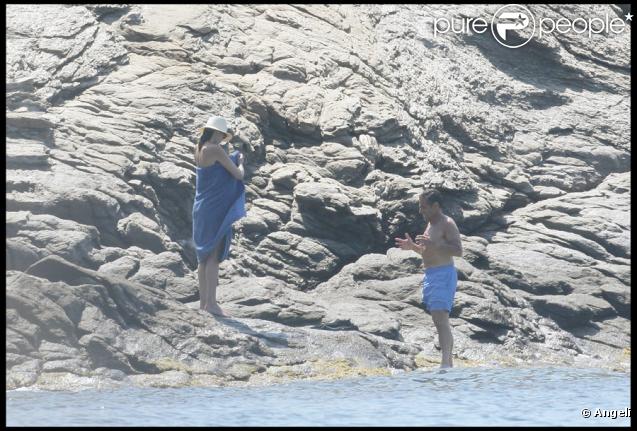 Nicolas et Carla Bruni-Sarkozy en vacances au Cap-Nègre, le 1er août 2009