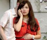 America Ferrera, de plus en plus jolie sur le tournage de la saison 4 d' Ugly Betty . 04/08/09