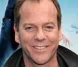 Kiefer Sutherland arrive 2e acteur de série télé le mieux payé ne gagnant QUE 550 000 dollars par épisode de 24 d\'après le magazine TV Guide