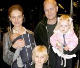 Natalia Vodianova et sa petite famille, son mari et ses trois enfants, Lucas, 7 ans, Neva, 3 ans et Vittorio, 1 an.  