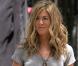 Jennifer Aniston devient chanteuse ! Ça mérite la prison...