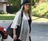 Sarah Michelle Gellar très enceinte va déjeuner à Calabasas