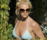 Britney Spears dans sa tenue préférée, le maillot de bain