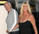 Suzanne Somers et son époux, plus de 60 ans et amoureux comme au premier jour !