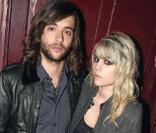 Fabrice, des Naive New Beaters et Coeur de pirate posent pour The Kooples