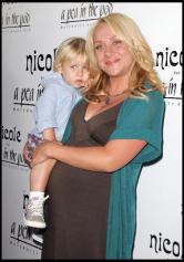 Nicole Sullivan et son fils Dashel en août 2009 