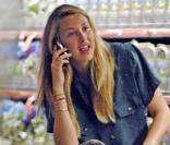 Whitney Port fait du shopping à New York, sous un radieux soleil. Août 2009