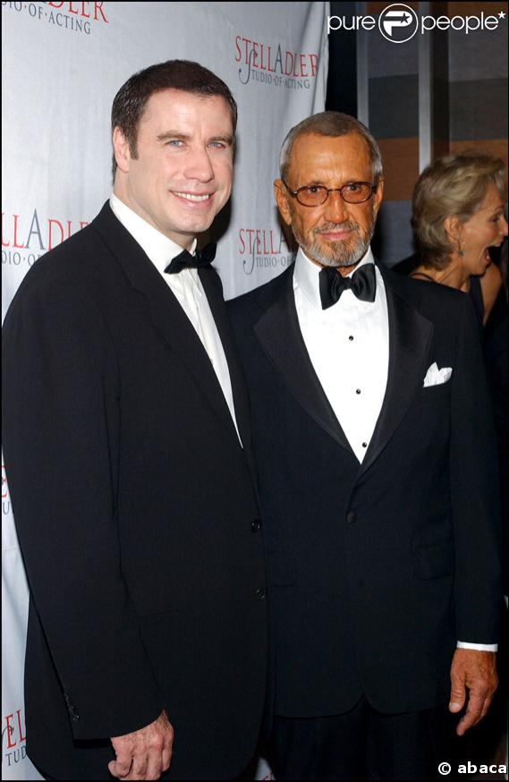 Roy Scheider et John Travolta en novembre 2003 