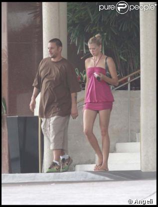 Kevin Federline et sa petite amie Victoria à Miami, août 2009
