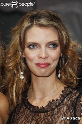 Sylvie Tellier enceinte, à l'occasion de l'avant-première de  Julie et Julia , lors du 35e Festival de Deauville, le 5 septembre 2009 !