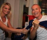 Jean-Claude Jitrois a prouvé que son nouveau jean 5 poches en cuir était résistant ! 